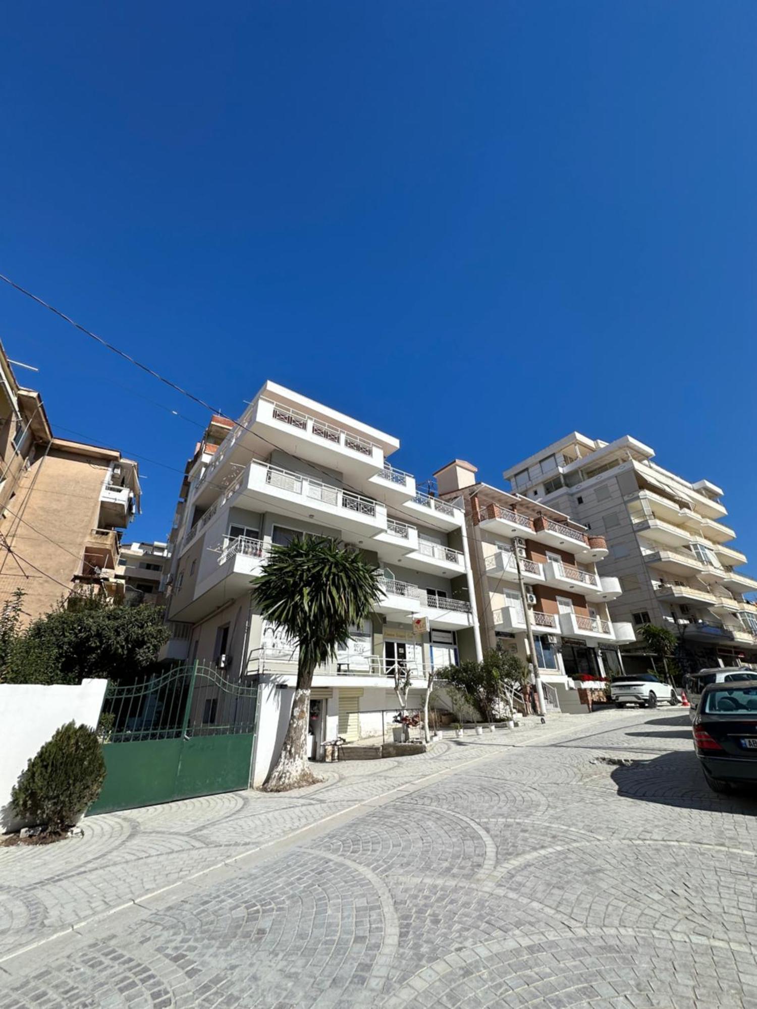 Olivias Apartments City Center Саранда Экстерьер фото