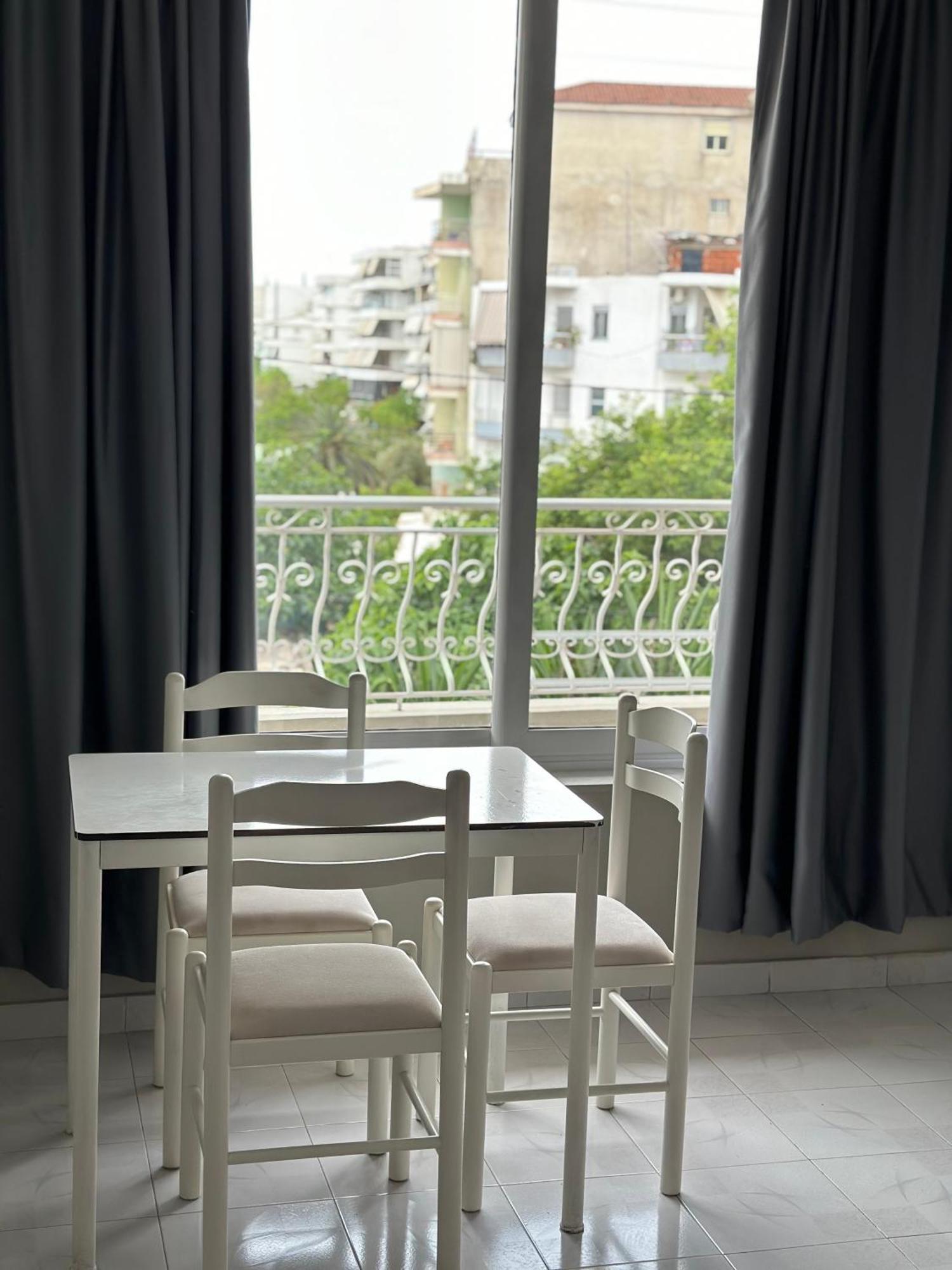 Olivias Apartments City Center Саранда Экстерьер фото