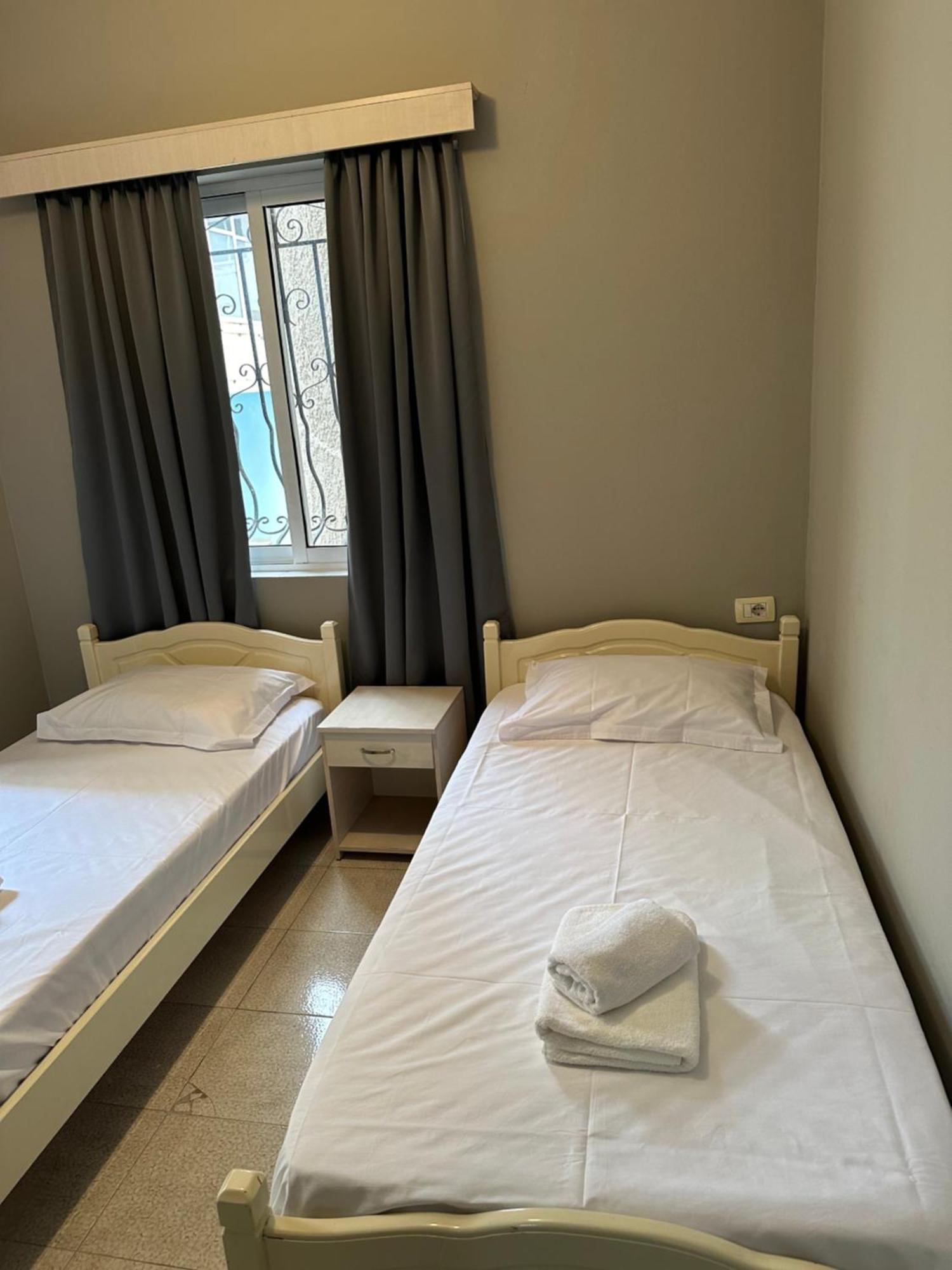 Olivias Apartments City Center Саранда Экстерьер фото